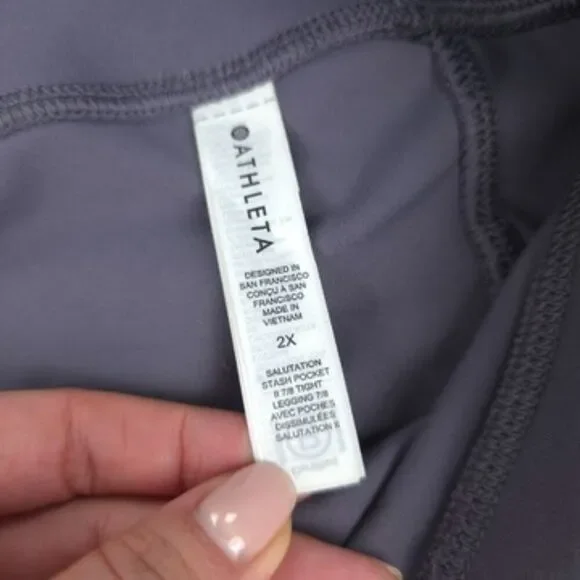 NEW Athleta Salutation Stash Pocket || 7/8 Tight Momentum Seamless Tank Set - Picture 9 of 16